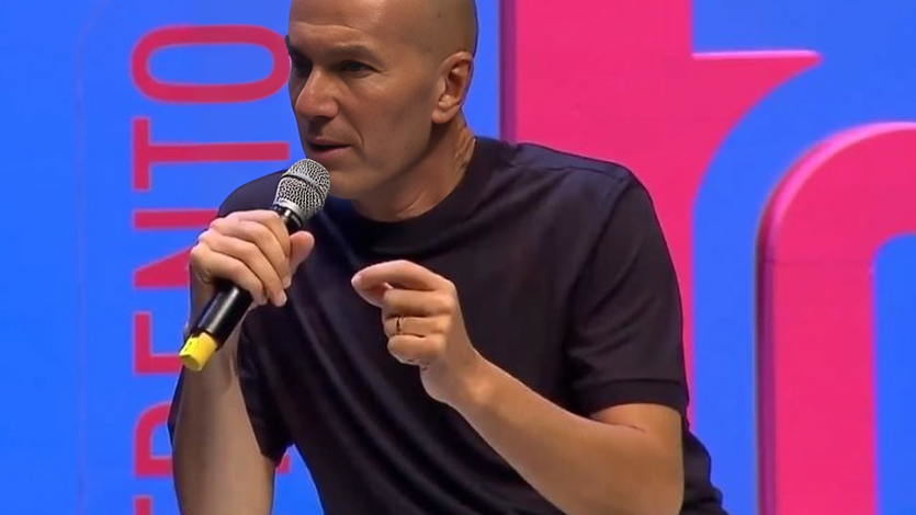 Zinedine Zidane, ex futbolista francés