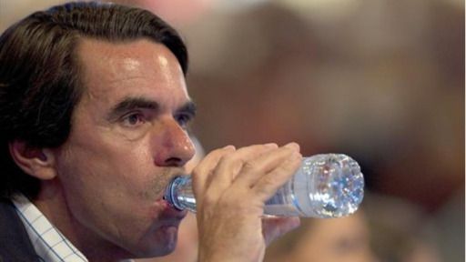 La foto de Aznar, mejor escondida