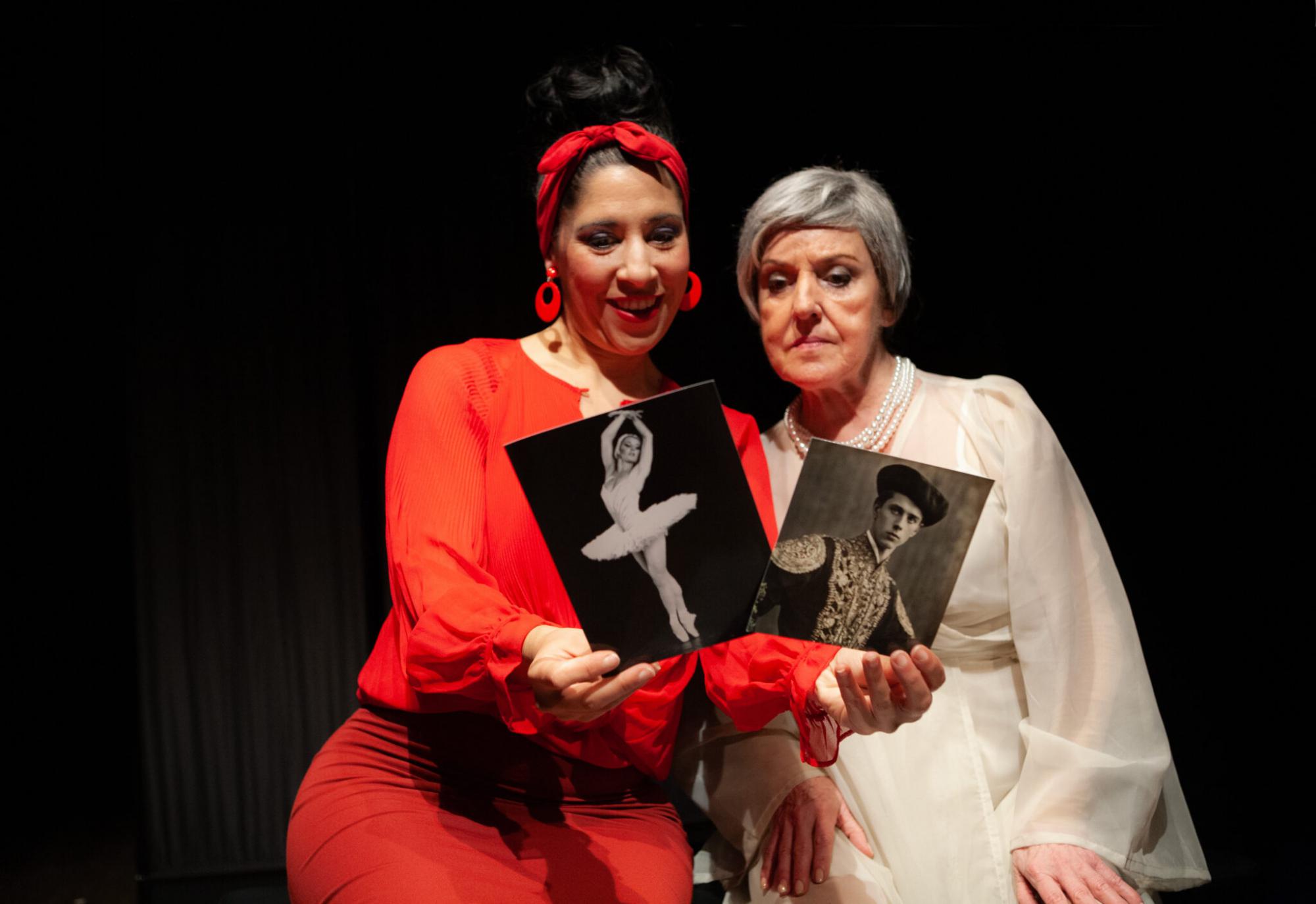 Imagen promocional de 'Aplausos a Teresa' (Foto: Laura Torrado / Teatros Luchana)