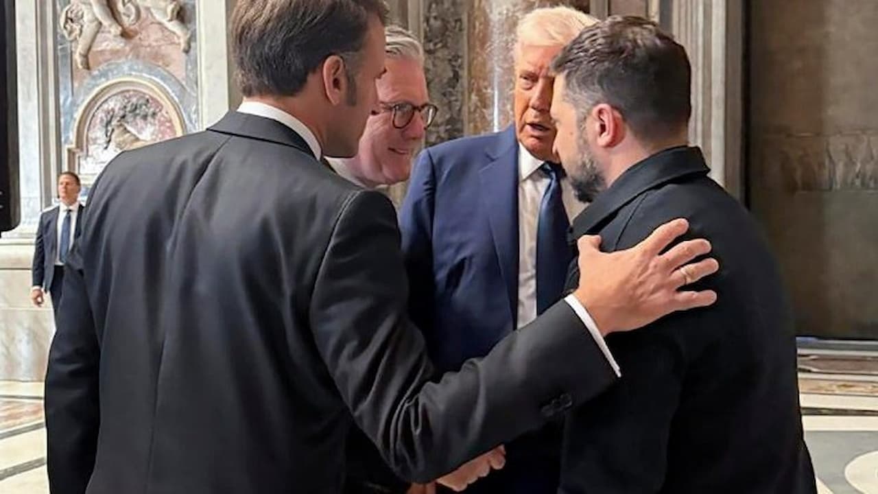 Los líderes de Francia, Reino Unido y EEUU, con el ucraniano Zelensky