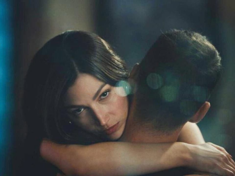 Escena de 'El cuerpo en llamas'