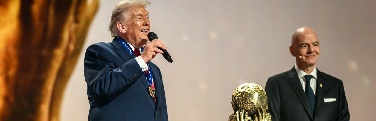 (Trump y Gianni Infantino de la FIFA / Autor: White House/Daniel Torok)