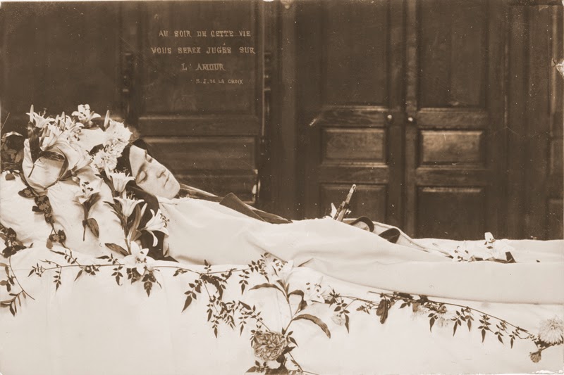Fotografía mortuoria de Santa Teresita de Lisieux