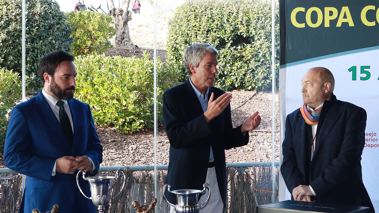 Constantino Mediavilla, Juan Antonio Fernández, director del Centro Nacional de Golf, y Ángel Niño, Concejal de Innovación y Emprendimiento del Ayuntamiento de Madrid 