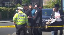 Apuñalamiento masivo en Londres en un barrio judío: un hombre ataca a 2 personas en plena calle